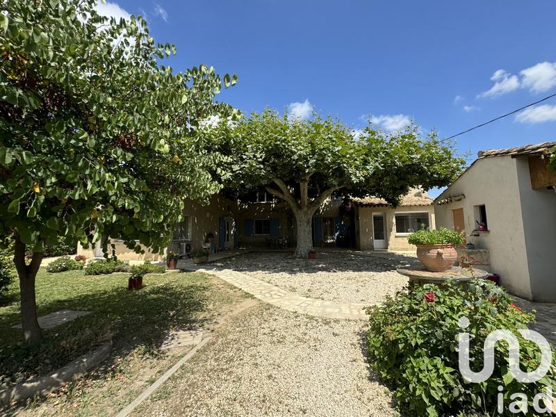 Maison - 300 m² - 9 pièces