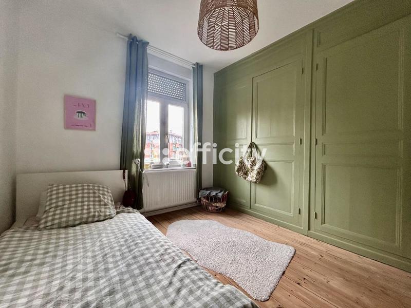 Maison - 200 m² - 8 pièces