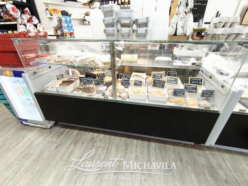 Local commercial - 160 m² - 4 pièces