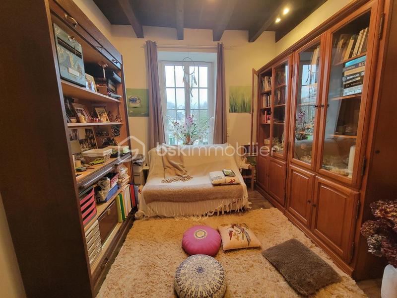 Maison en pierre - 239 m² - 10 pièces