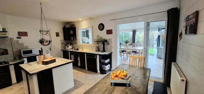 Maison - 135 m² - 6 pièces