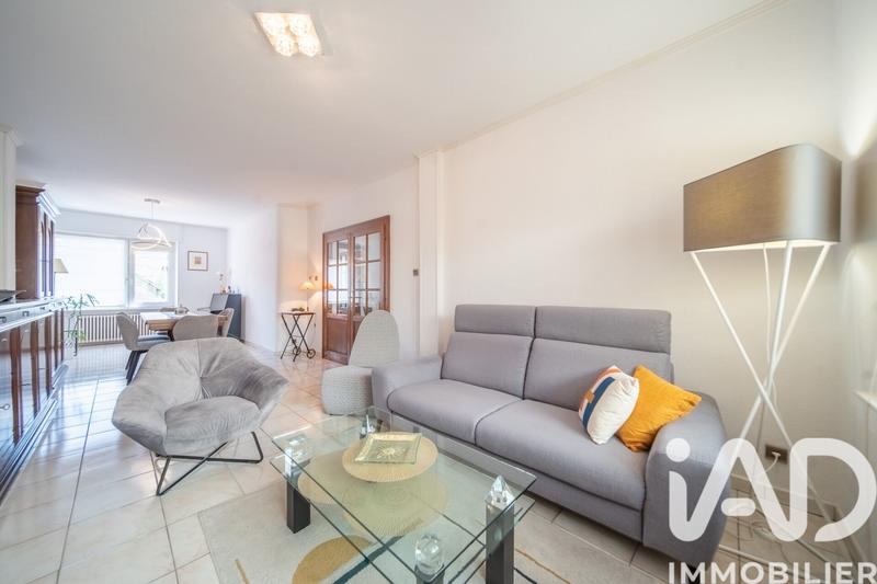 Maison - 176 m² - 7 pièces