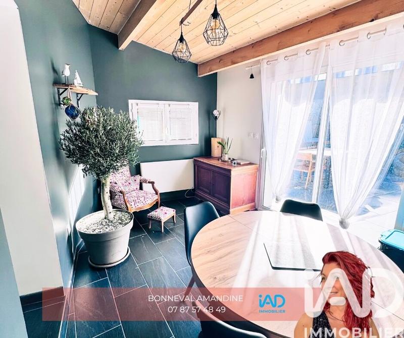 Maison - 129 m² - 6 pièces