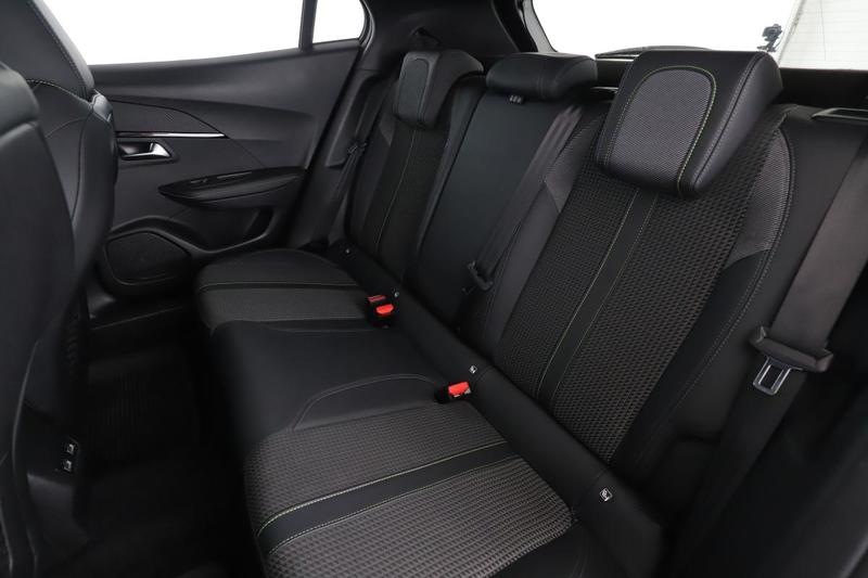 Peugeot 2008 1.2 PureTech Gt Eat8 131 ch