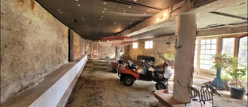 Maison - 165 m² - 6 pièces