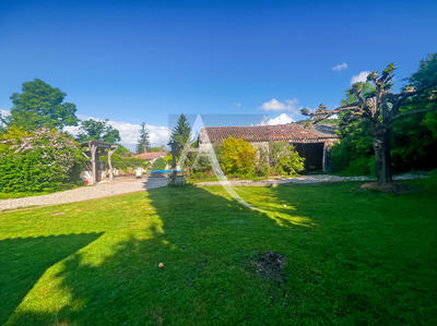 Maison - 120 m² - 6 pièces