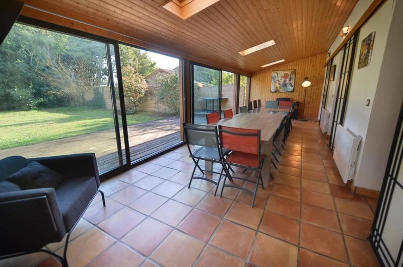 Maison - 318 m² - 12 pièces