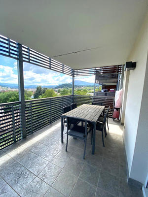 Appartement - 100 m² - 4 pièces