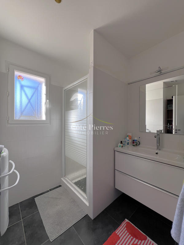 Villa - 140 m² - 6 pièces