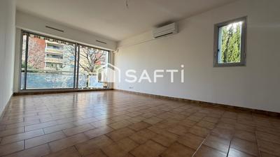 Appartement - 70 m² - 3 pièces