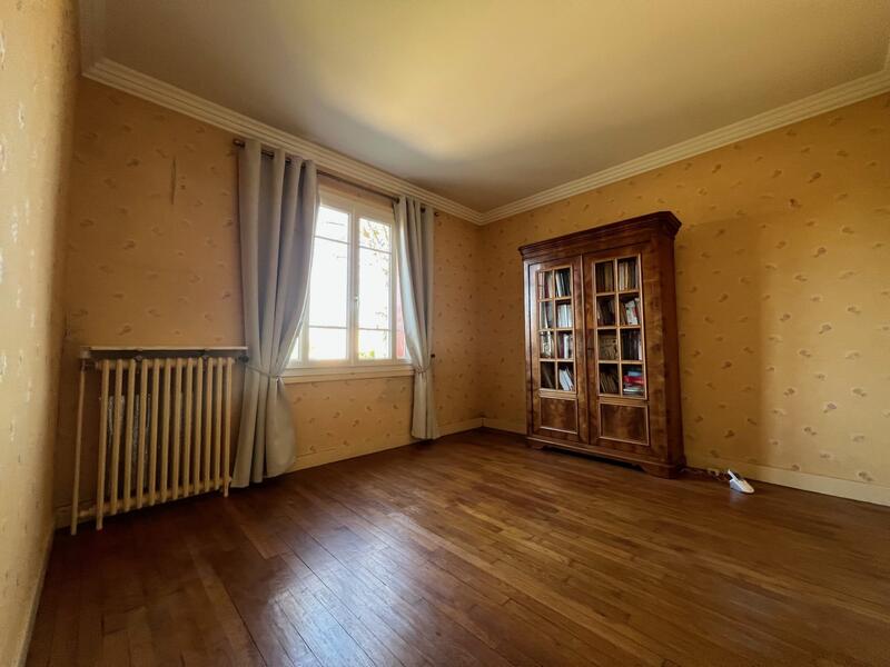 Maison - 96 m² - 4 pièces