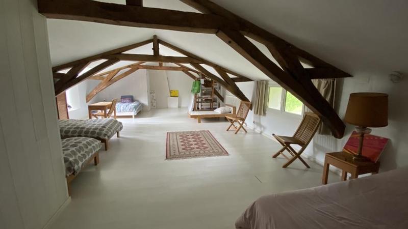 Maison - 300 m² - 7 pièces