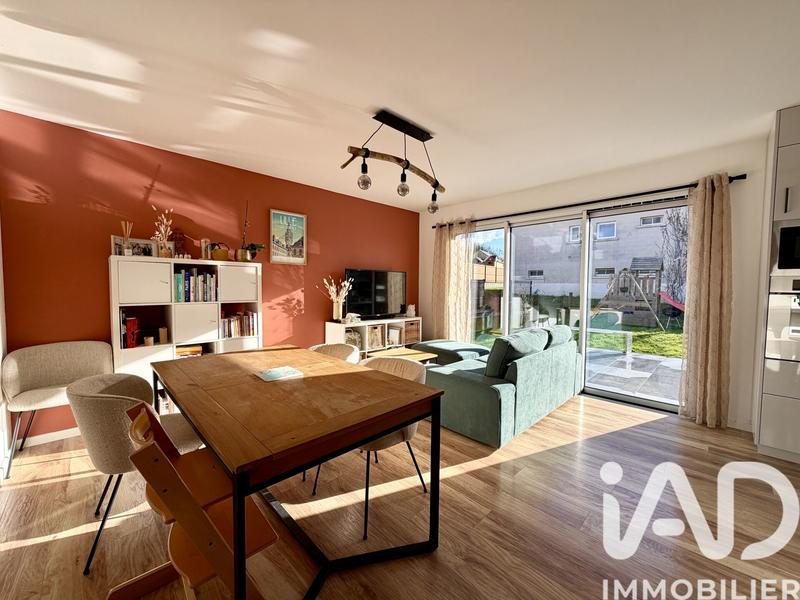 Maison - 100 m² - 5 pièces