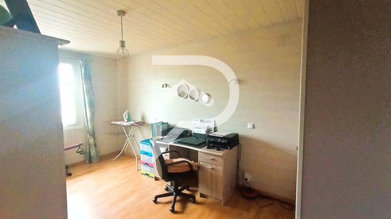 Maison - 105 m² - 5 pièces