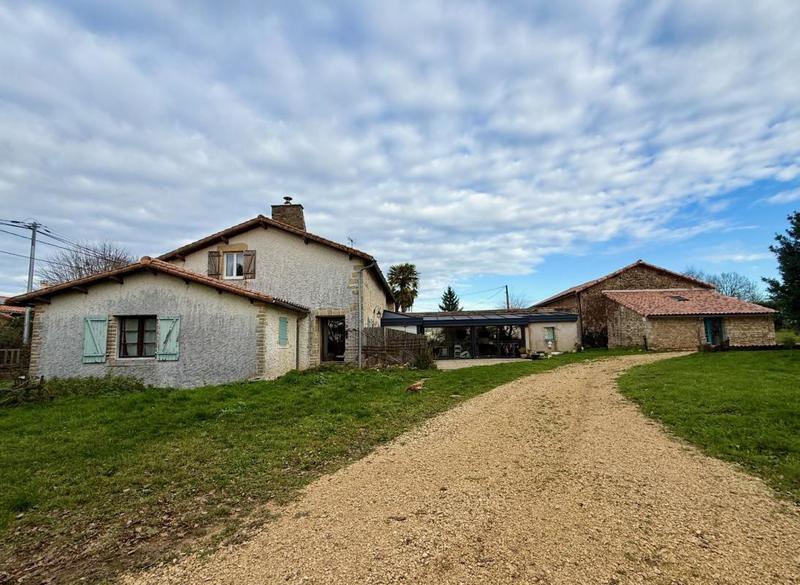 Ferme - 234 m² - 7 pièces