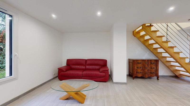 Maison - 103 m² - 5 pièces