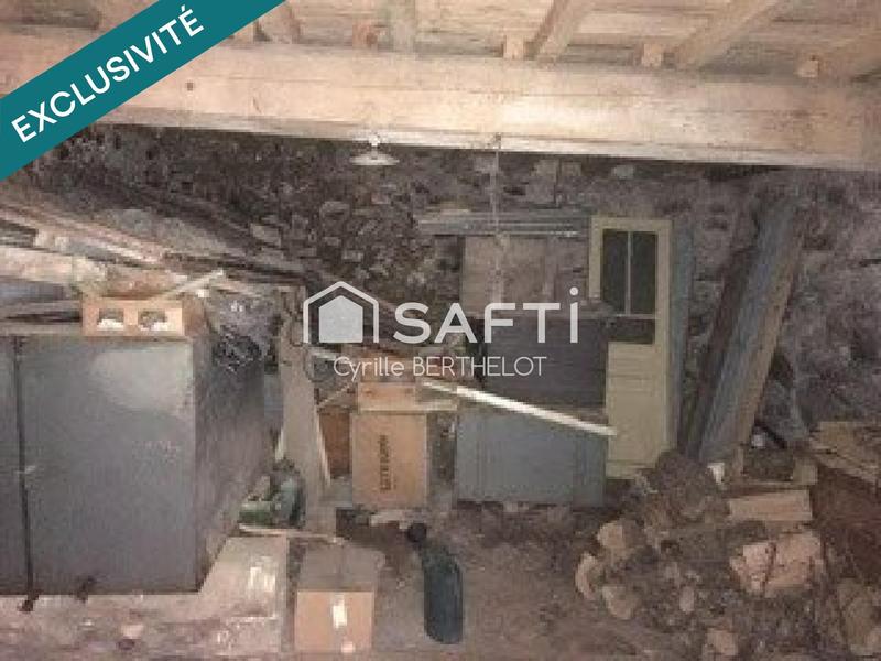 Maison de village - 80 m² - 4 pièces