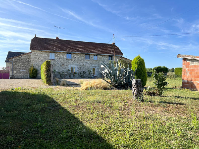 Maison - 185 m² - 6 pièces