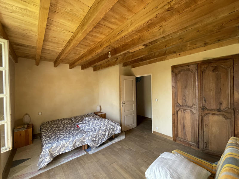 Maison - 280 m² - 14 pièces