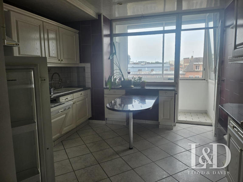 Appartement - 120 m² - 4 pièces