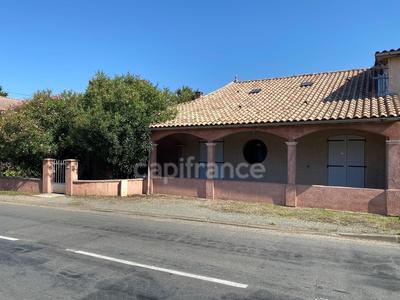 Maison - 155 m² - 6 pièces