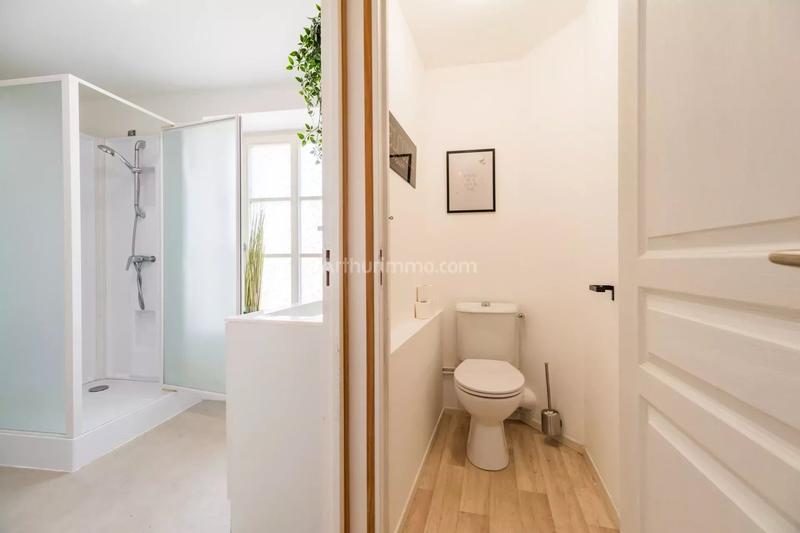 Appartement - 85 m² - 4 pièces