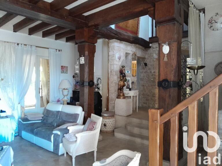 Maison - 174 m² - 5 pièces