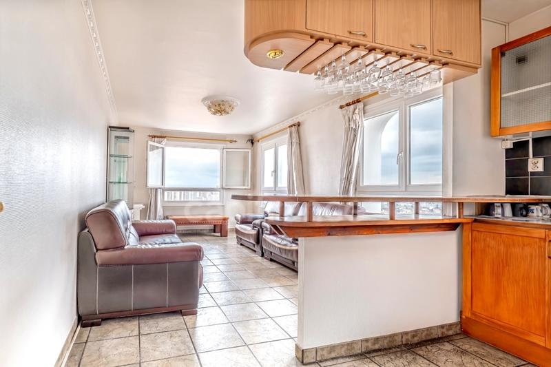 Appartement - 81 m² - 4 pièces