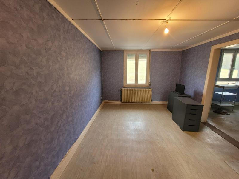 Maison - 168 m² - 8 pièces
