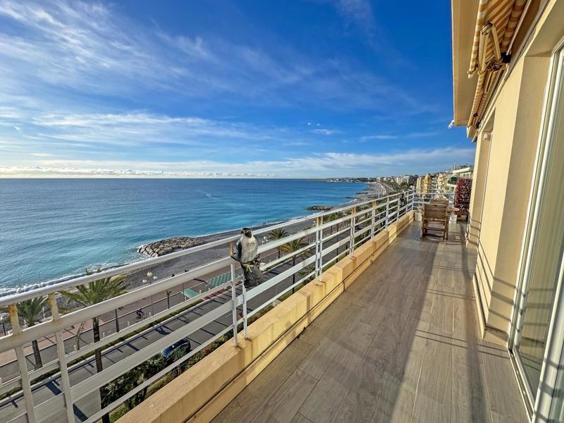 Appartement - 100 m² - 4 pièces