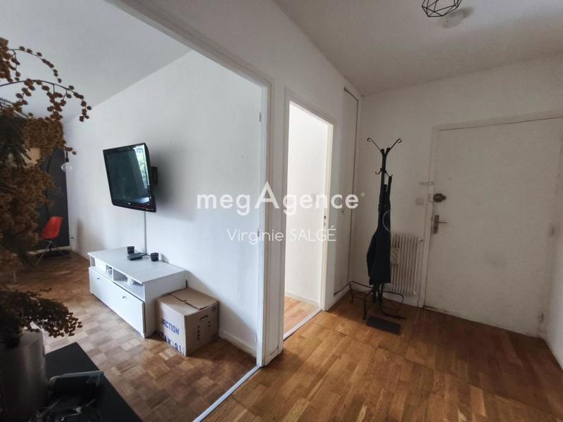 Appartement - 82 m² - 4 pièces