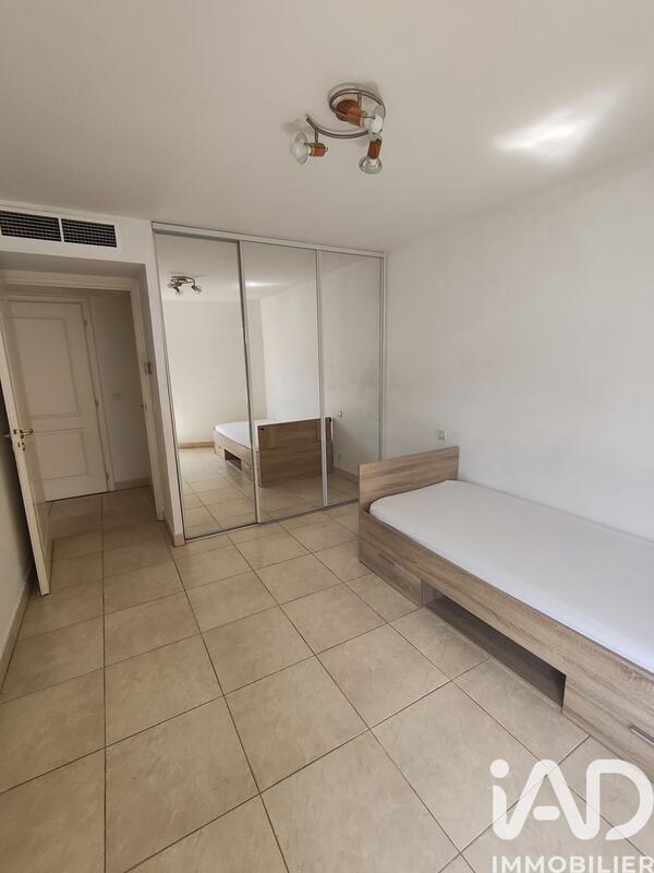 Appartement - 100 m² - 4 pièces