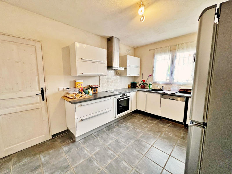 Maison - 102 m² - 6 pièces