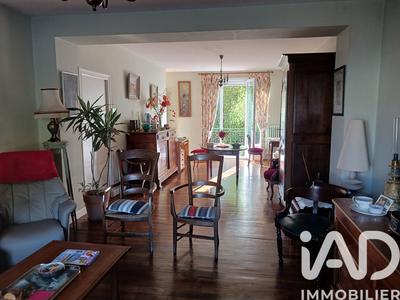 Maison - 173 m² - 10 pièces