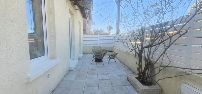 Maison - 96 m² - 4 pièces