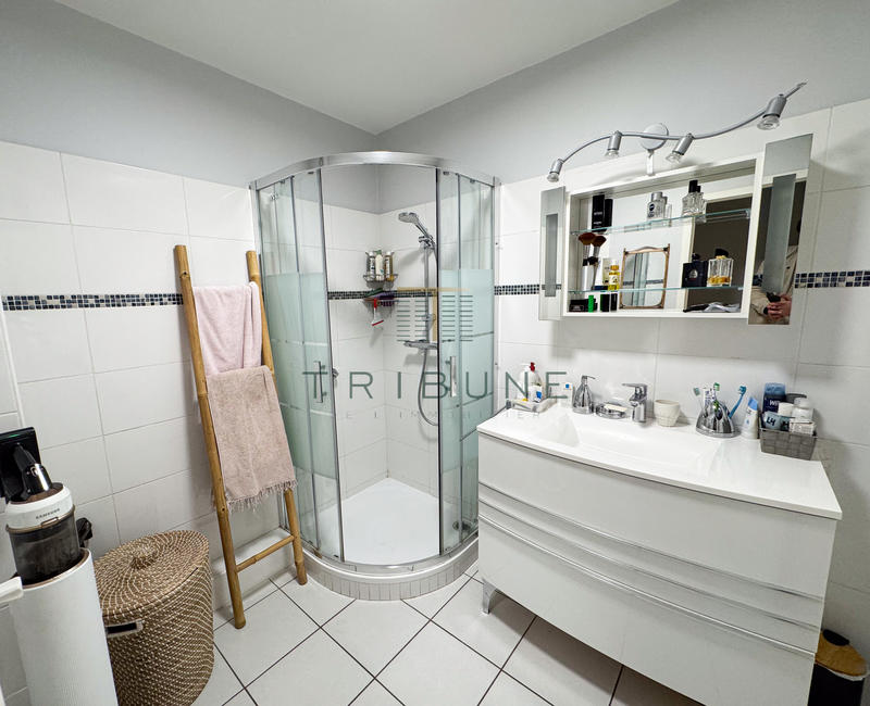 Appartement - 117 m² - 3 pièces