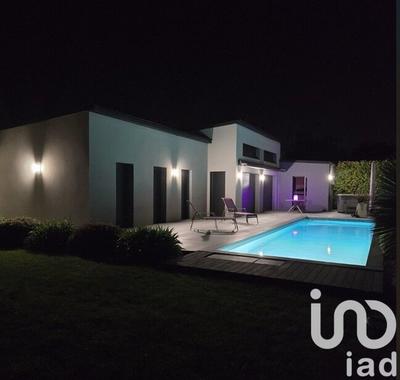 Maison - 121 m² - 5 pièces