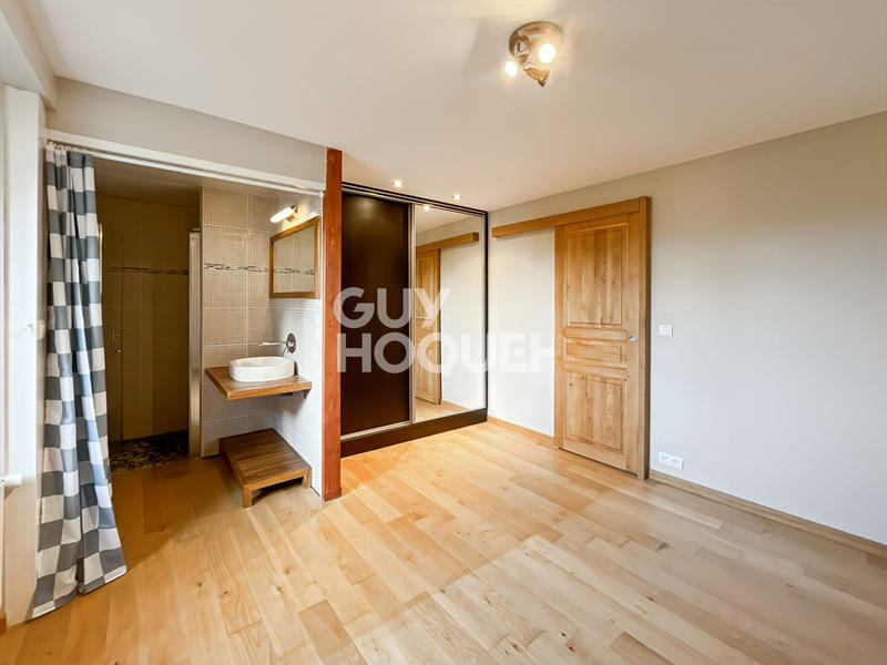 Maison - 178 m² - 7 pièces