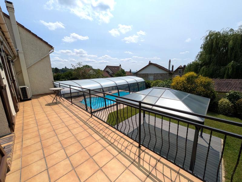 Maison contemporaine - 176 m² - 8 pièces