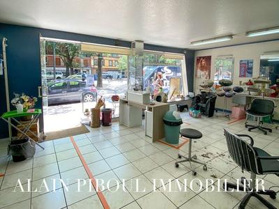 Fonds de commerce - Local commercial - 58 m²