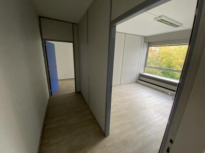 Bureau - 390 m²