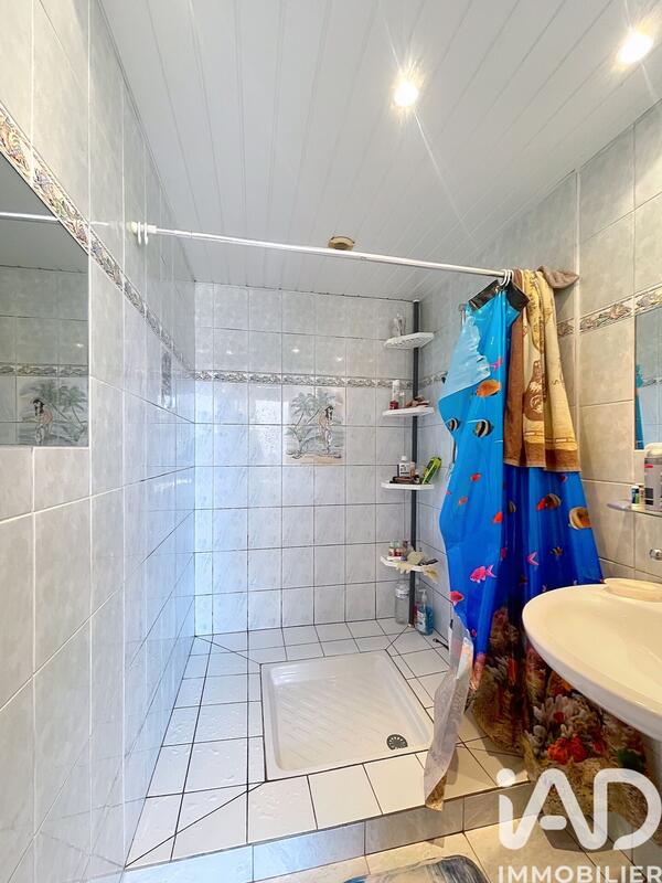 Maison de village - 141 m² - 8 pièces