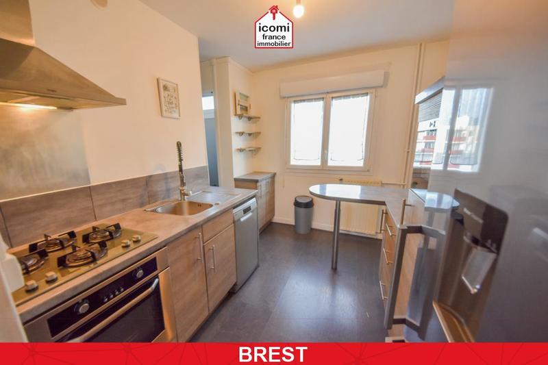 Appartement - 77 m² - 5 pièces