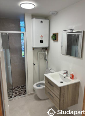 Chambre - 24 m² - 1 pièce