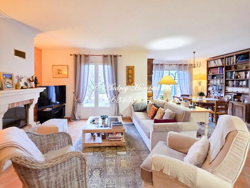 Maison - 165 m² - 5 pièces