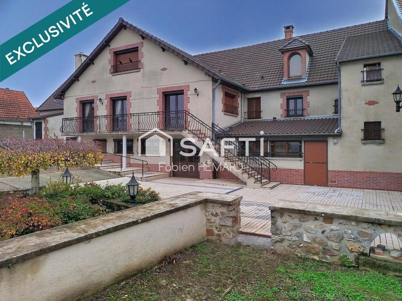 Maison - 301 m² - 10 pièces