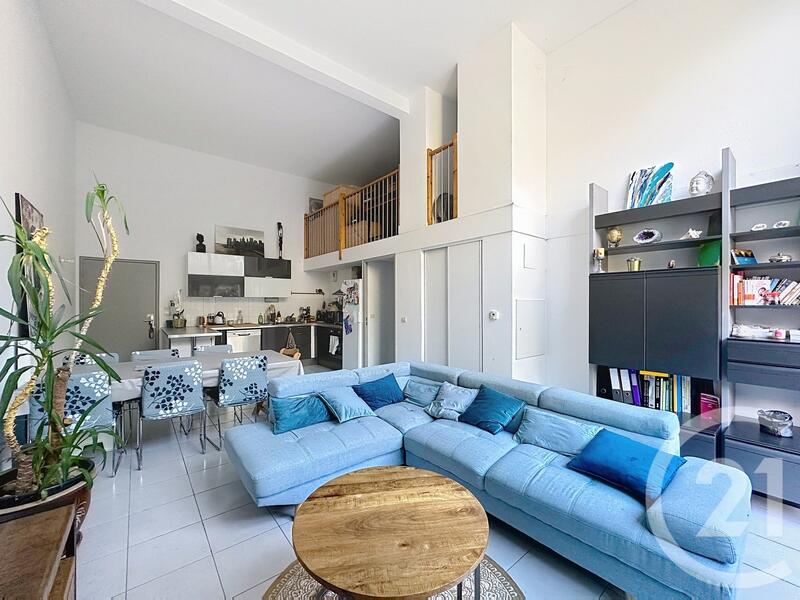 Duplex - 101 m² - 5 pièces