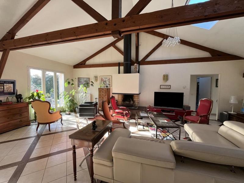 Maison - 159 m² - 5 pièces