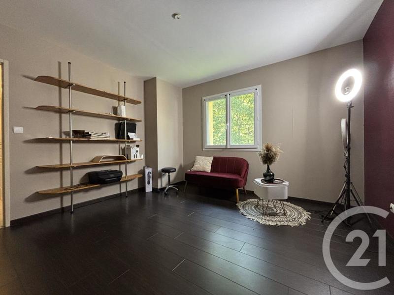 Maison - 144 m² - 6 pièces