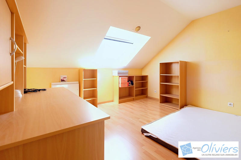 Maison - 171 m² - 7 pièces